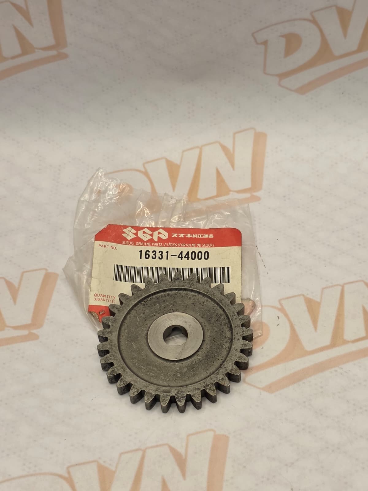 NOS SUZUKI GS400 GS425 GS450 OIL PUMP DRIVE GEAR 16331-44000