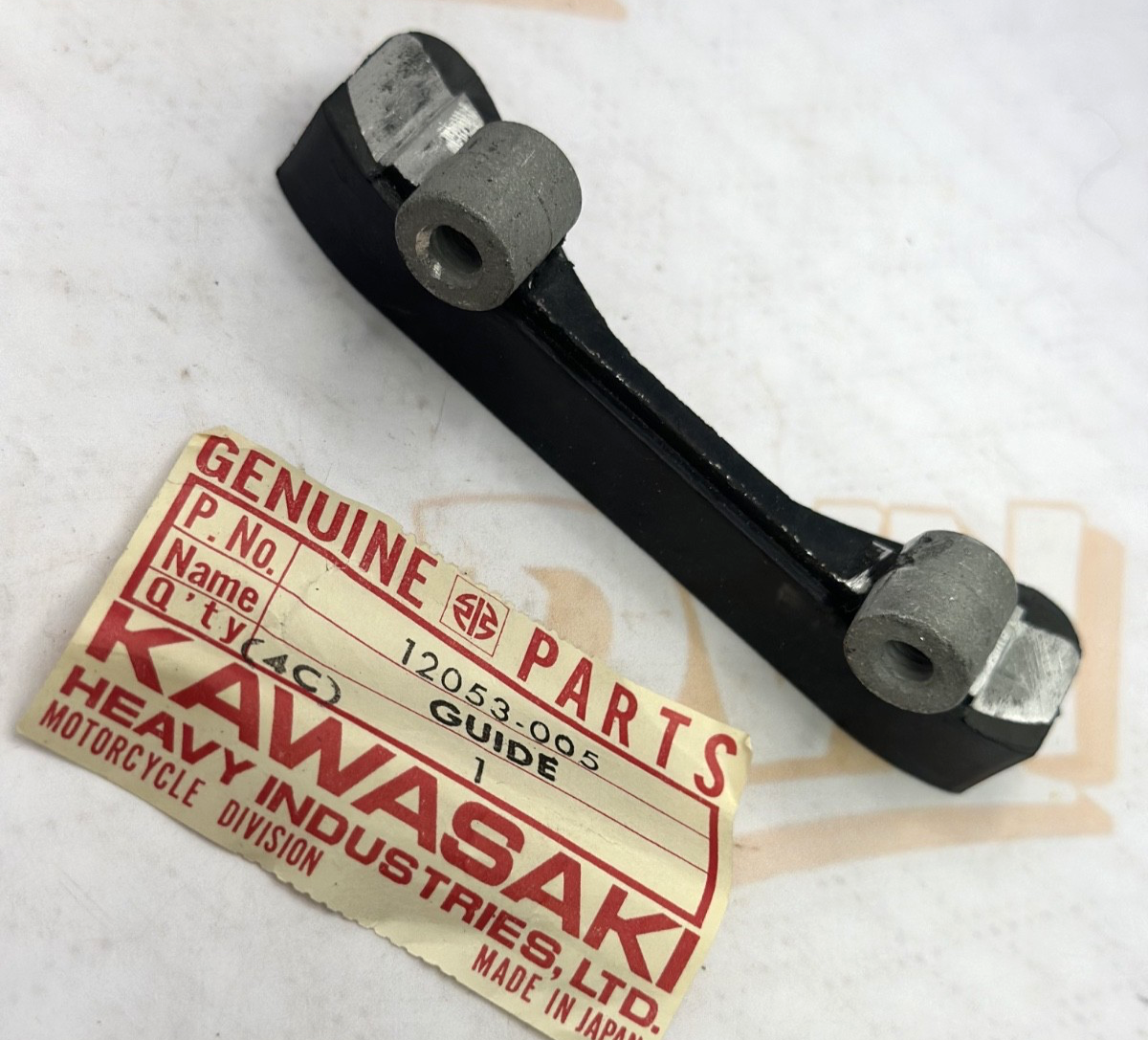 NOS kawasaki Guide #12053-005