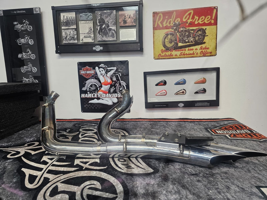 Vance & Hines Big Radius Exhaust For Harley Dyna 1991-2005
