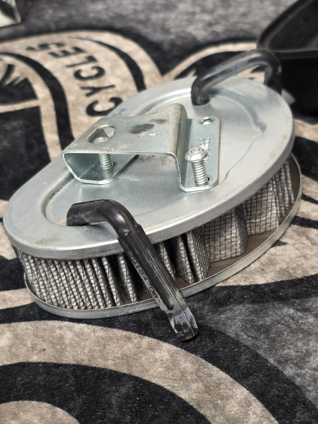 12-16 Harley Davidson Chrome 103 CI Dyna Switch Air Cleaner Cover TZ33 29182-08A