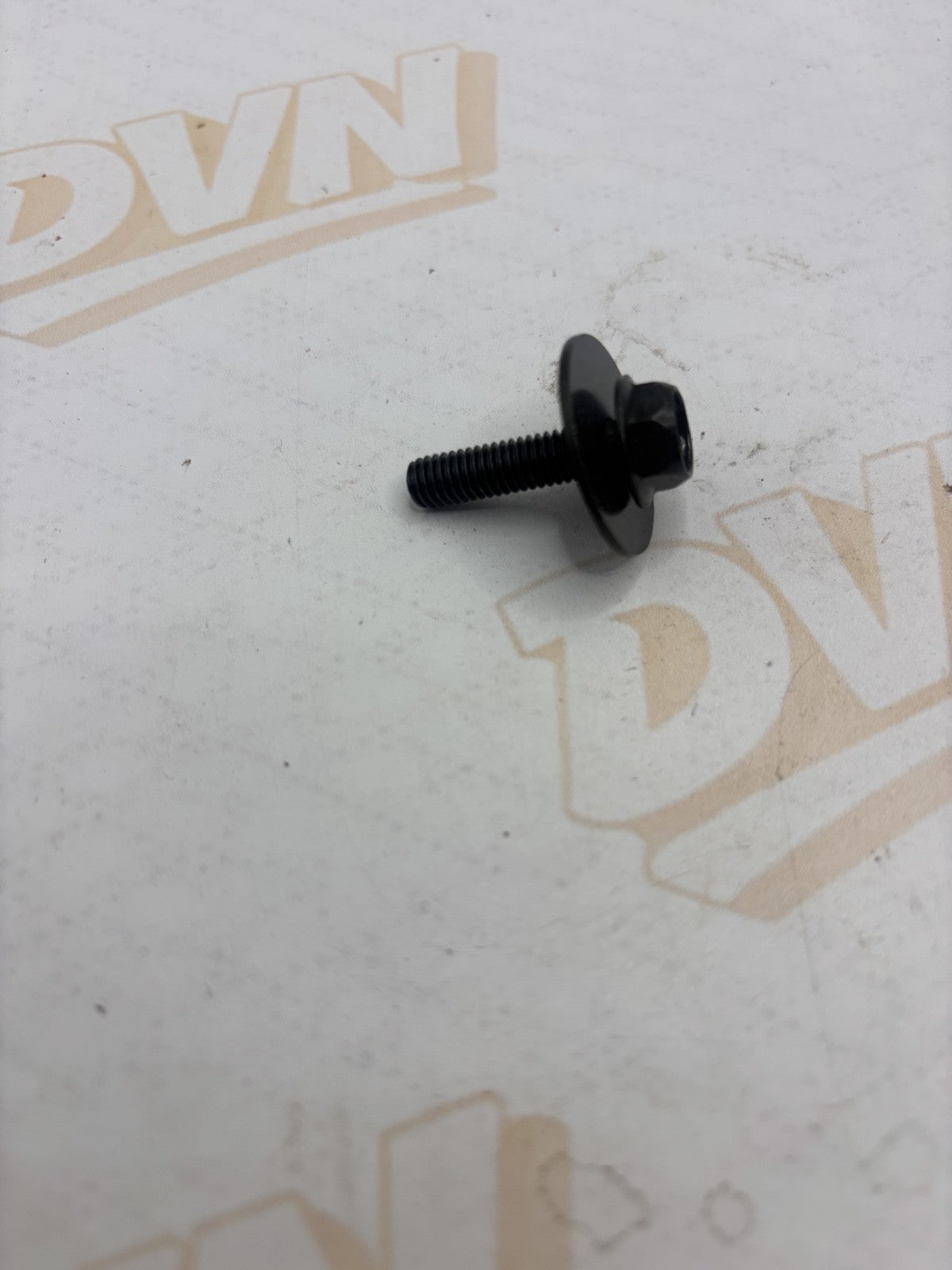Suzuki BOLT,6X25 09116-06147 OEM NEW