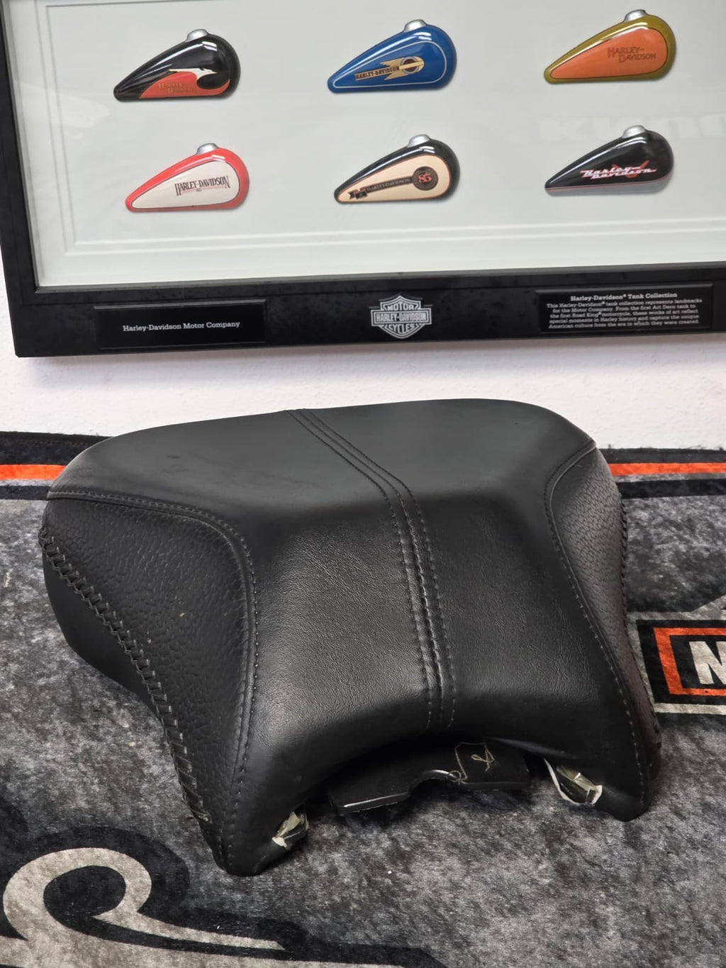 OEM HARLEY-DAVIDSON  2005-17 Softail DELUXE FLSTN  Passenger Seat