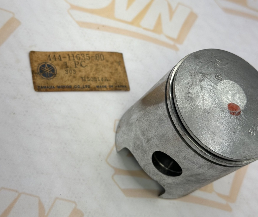 New Yamaha OEM NOS PISTON / 444-11635-00 / .25mm OVER / DT125 1974-75