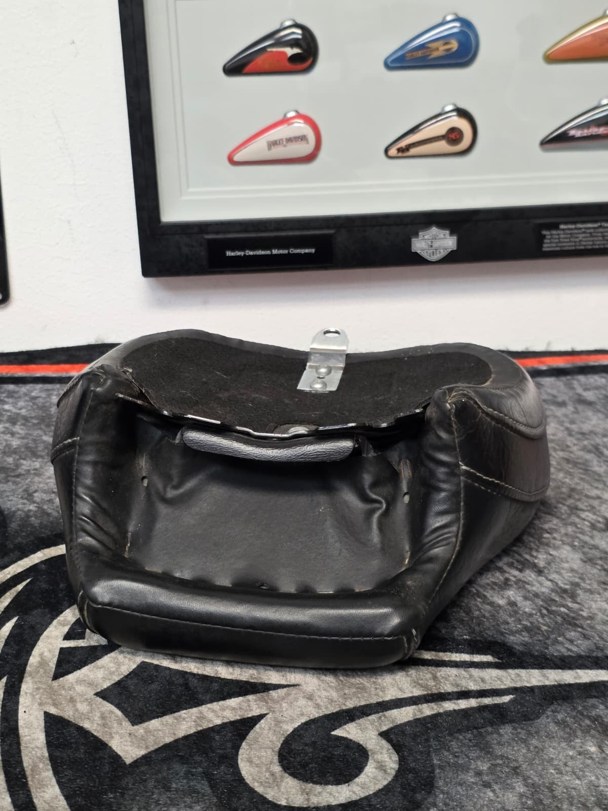 2009-2023 Harley-Davidson Touring CVO Low Profile PASANGER Seat OEM Gold Stitch