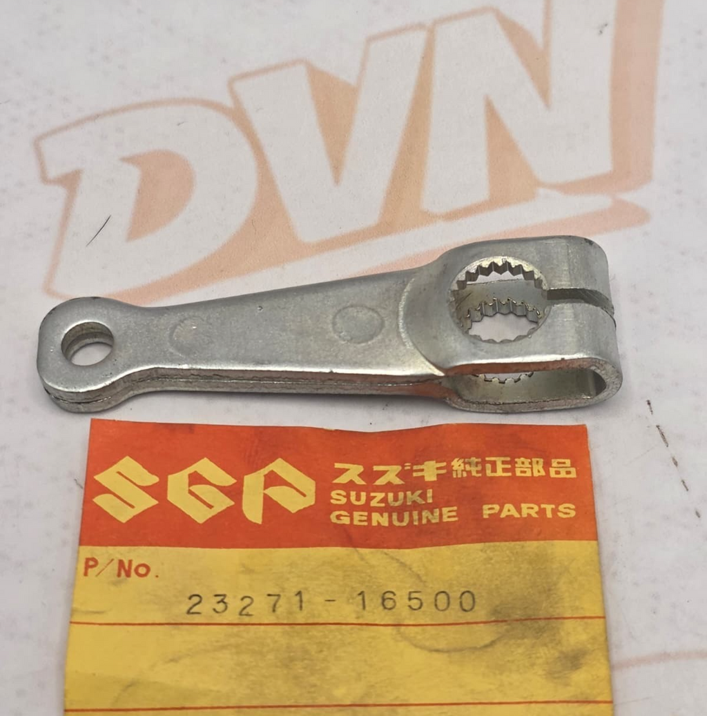 NOS SUZUKI TM 250 TM400 TS 250 DR 370 & MORE CLUTCH RELEASE ARM 23271-16500 OEM