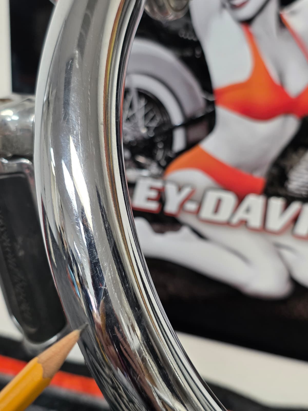 00-2003 Harley DAVISON Softail Engine Guard Crash Cage Bar CHROME