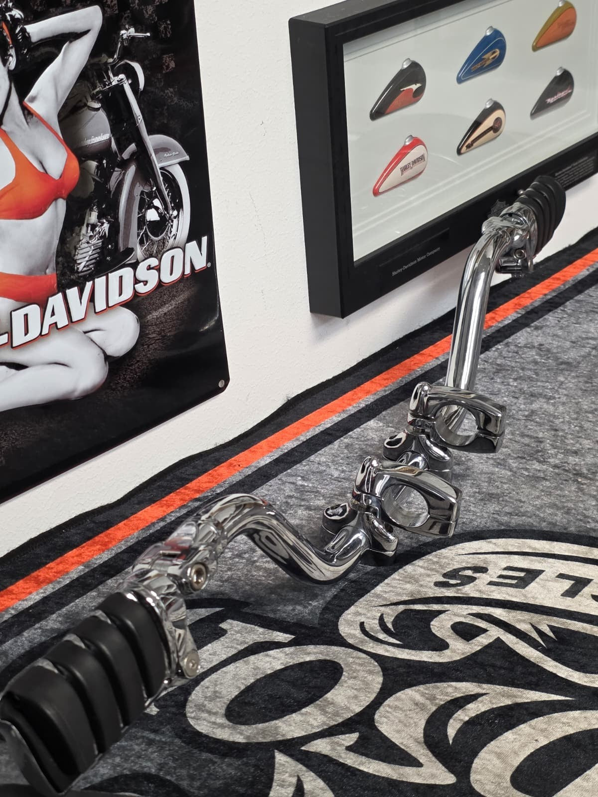 Chrome Foot Rest Bar Step+Peg Set Fit HARLEY DAVISON SOFTAIL 93-17