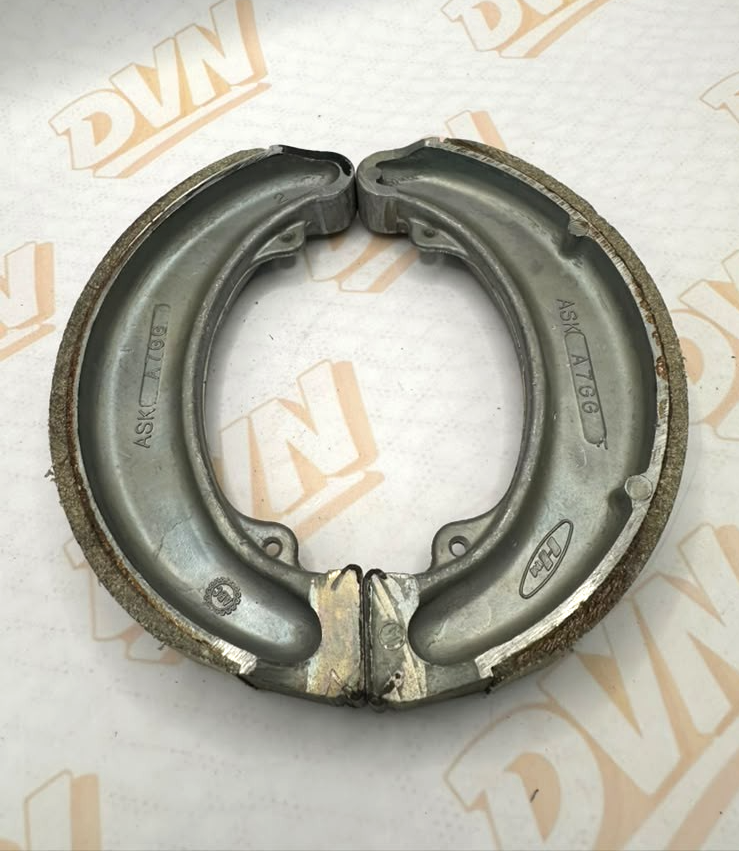 Honda XL 350 XL350 250 MT MR Front Brake Shoes 45120-329-670