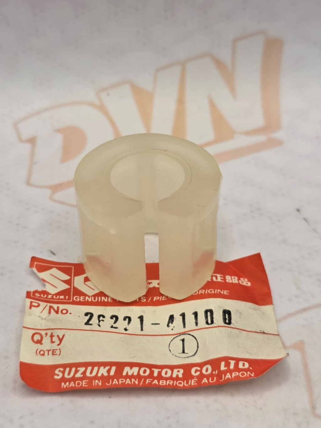 NOS Suzuki Kick Shaft Spring Guide 26221-41100