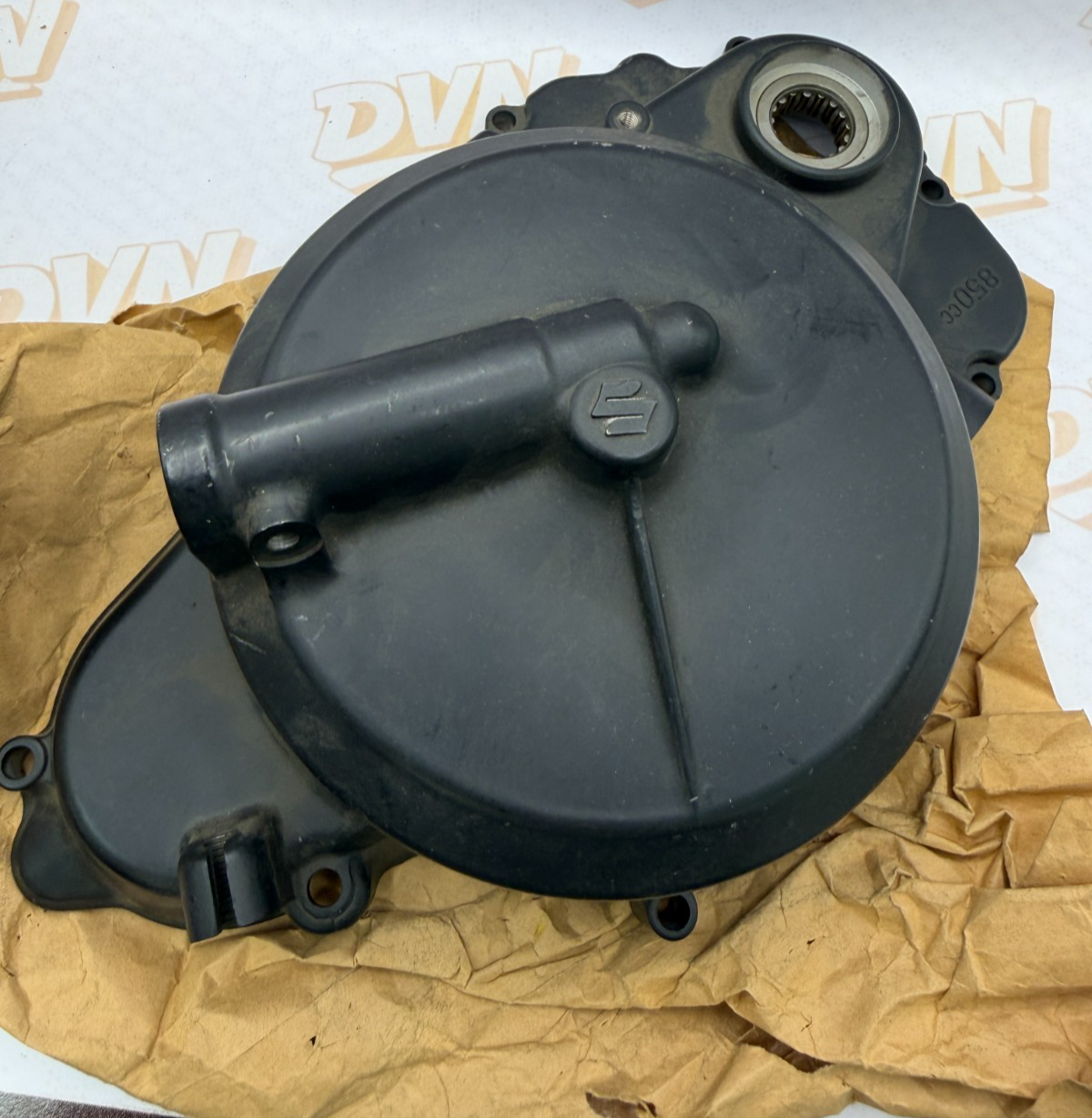 Suzuki TM 250 TM250 Clutch Cover 11300-30851  1972-1973