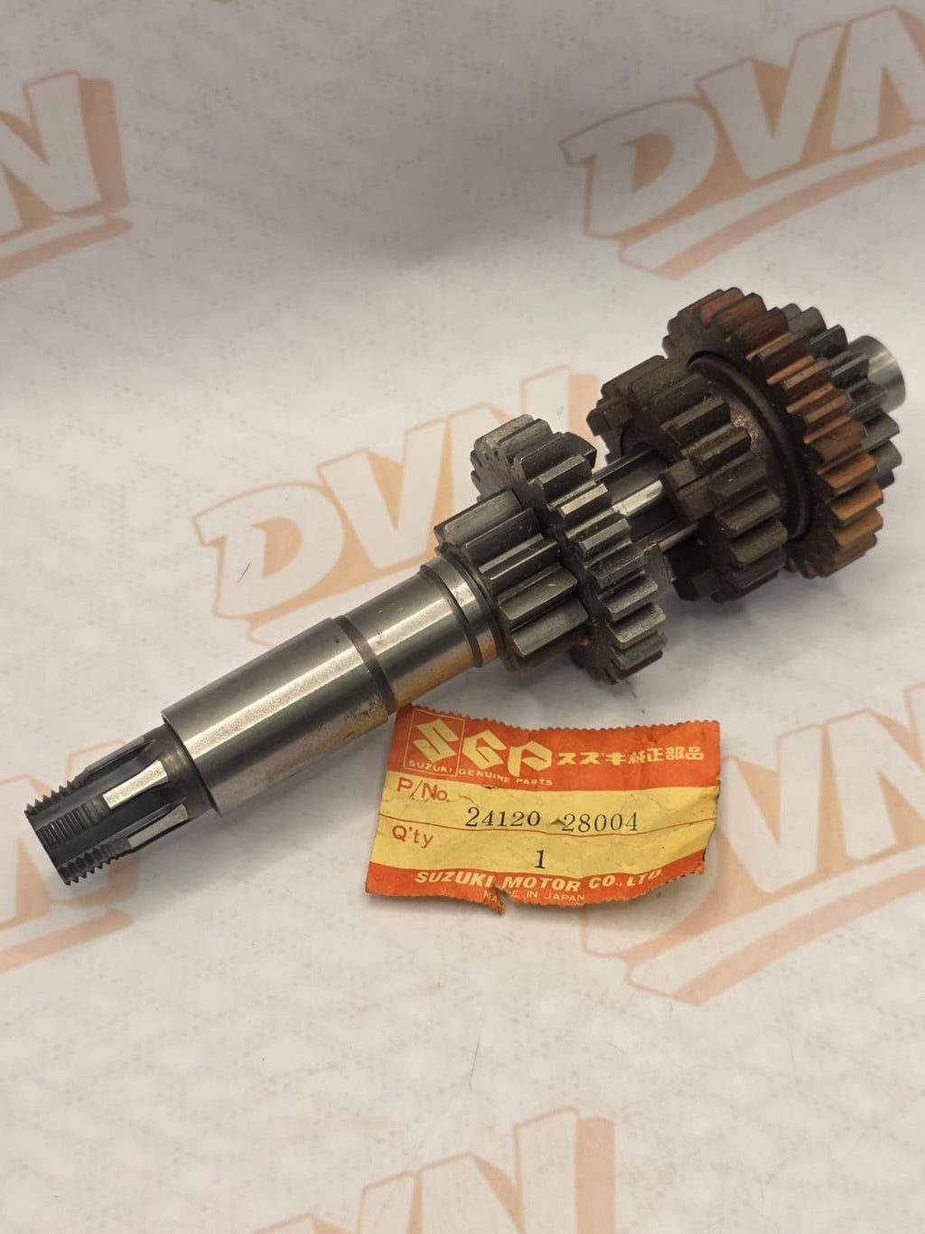 NOS Suzuki RV125 TS125 nos countershaft 24120-28004