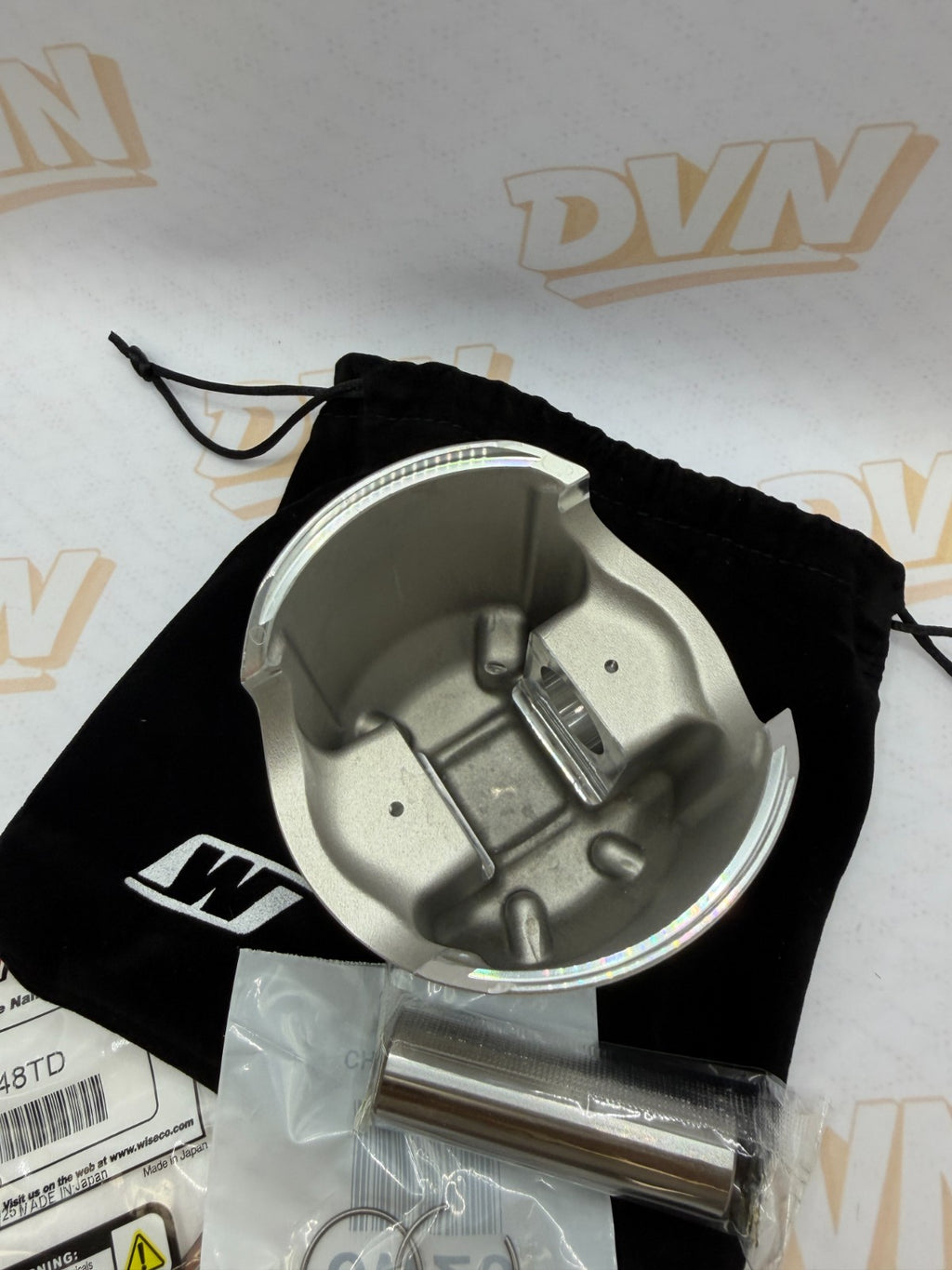 Suzuki TM400 1975 Wiseco piston and ring set  82.50 mm