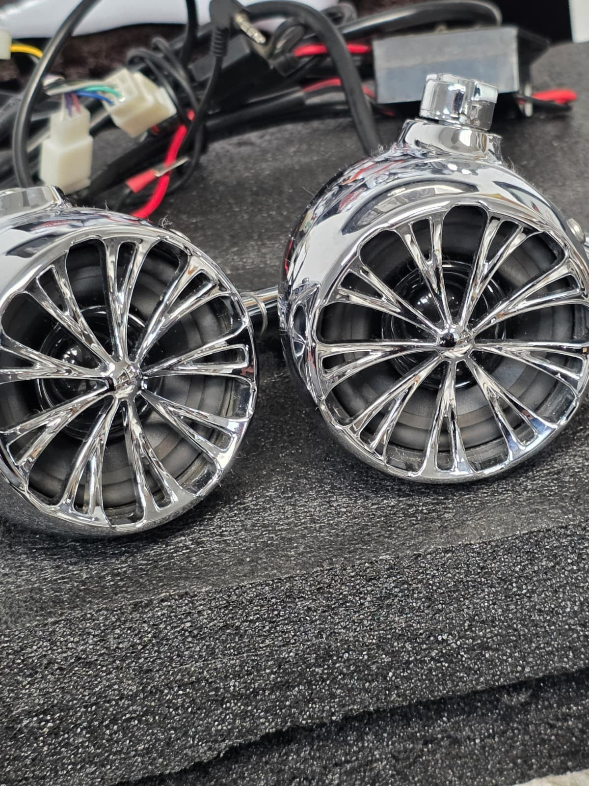 Kuryakyn Sound of Chrome Speaker CHROME FOR HARLEY