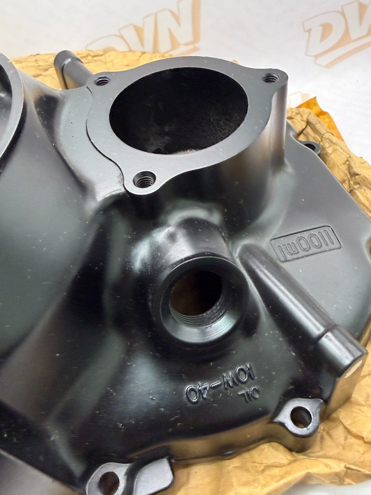 NOS Suzuki ALT125 ALT185 LT125 LT185 Clutch Cover 11340-18904
