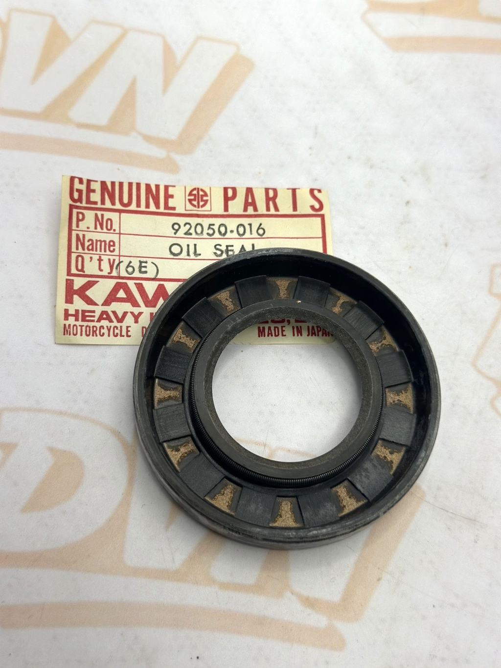 New OEM Kawasaki 92050-016 Output Shaft Oil Seal NOS