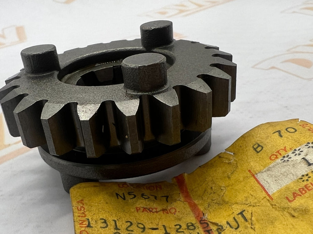 Kawasaki KZ200 KZ 200 OEM 4TH Output Gear 13129-1285 NOS