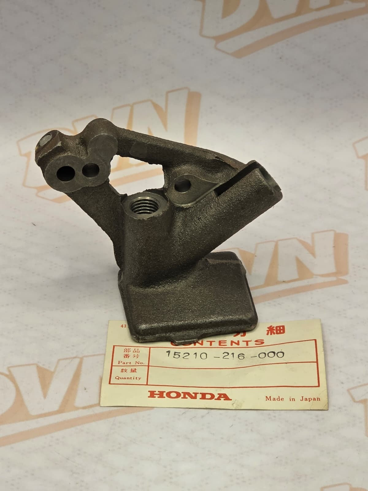 NOS Honda CA160 CB160 CL160 Oil Pump Body 15210-216-000