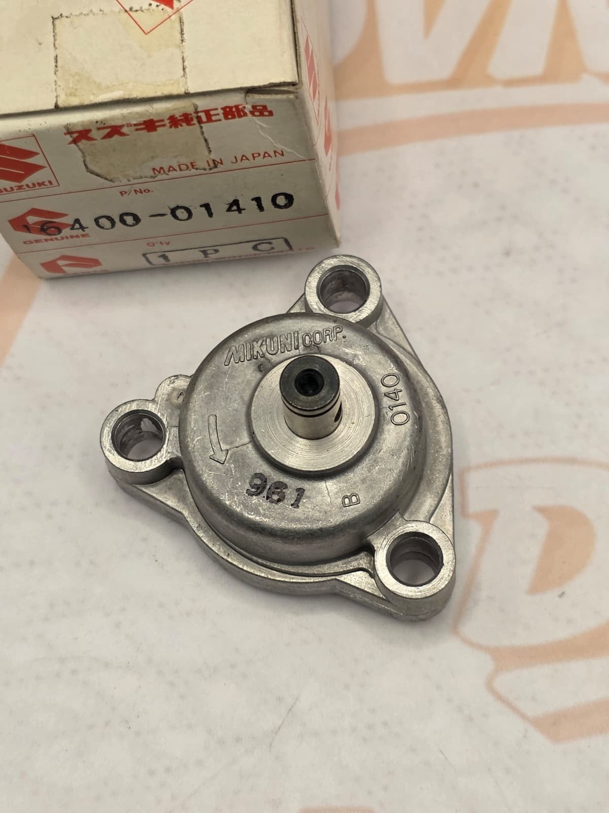 NOS Suzuki OEM Oil Pump Assembly 85-86 LT230 85-86 LT250 87-89 LT300 16400-01410