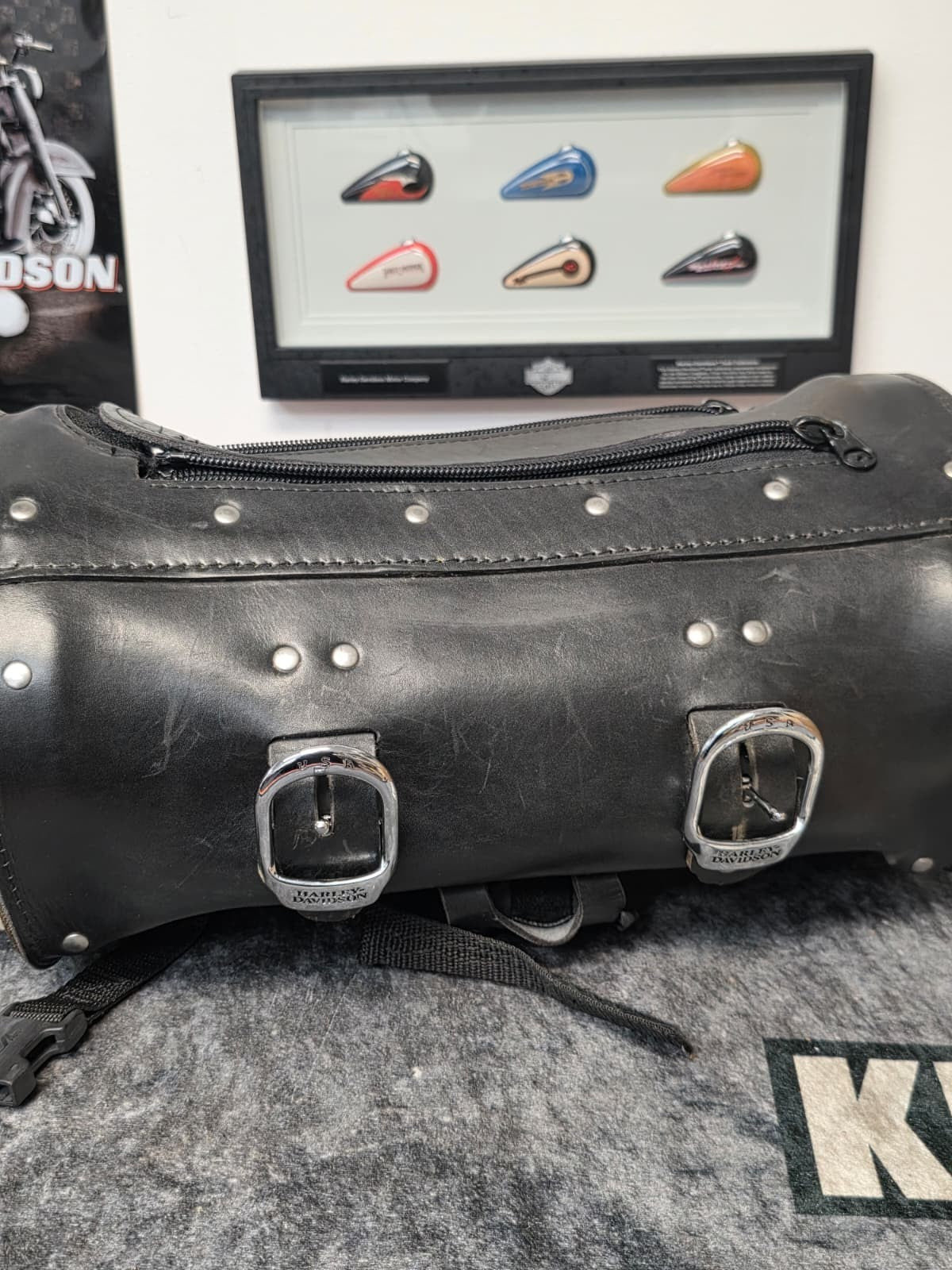 OEM HarleyFLSTS Heritage Springer ANNIVERSARY 95 Leather Luggage Rack Bag BROWN