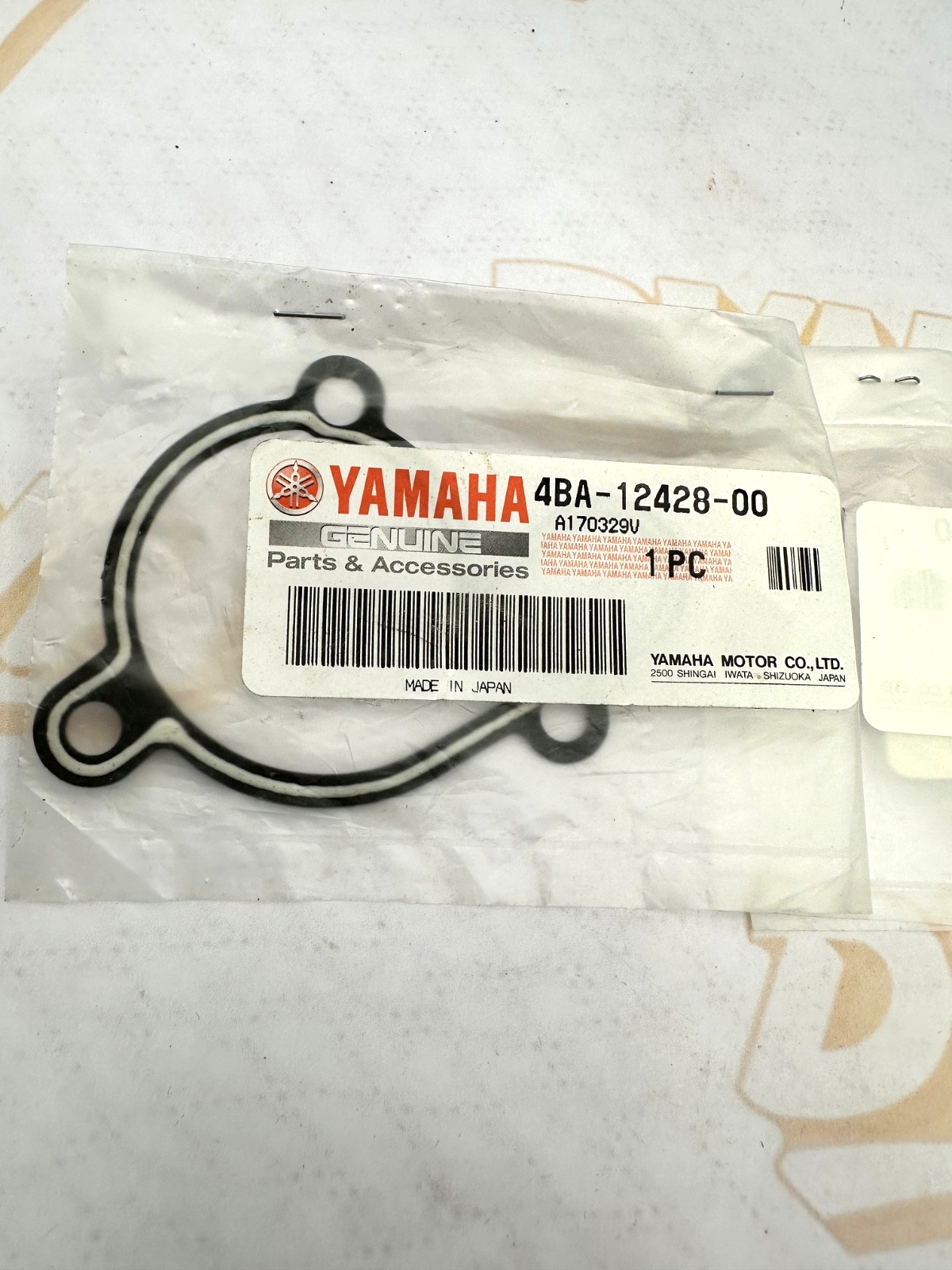 1993-2013 Yamaha YZ80 YZ85 YZ125 Housing Cover Gasket OEM 4BA-12428-00 qty 1