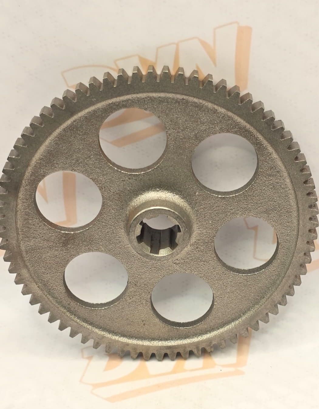 NOS SUZUKI 21211-24301 - PRIMARY DRIVEN GEAR