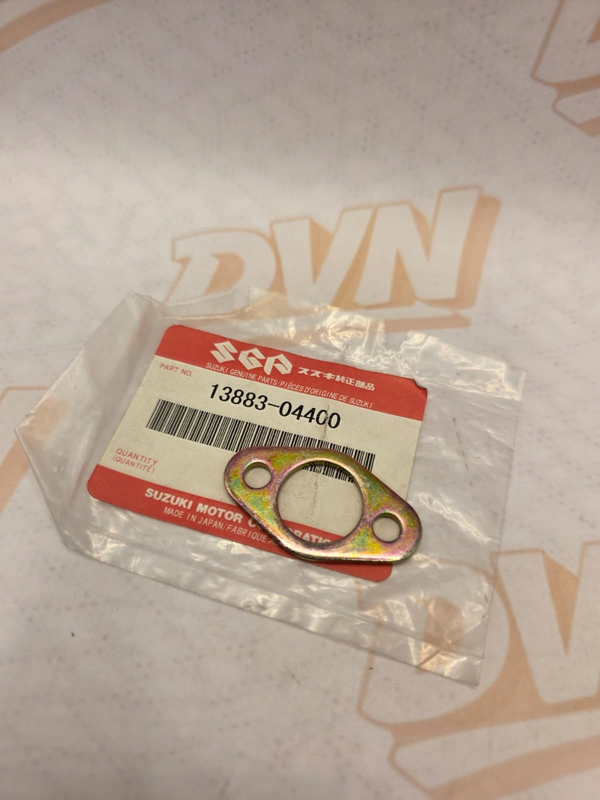 Suzuki AIR CLEANER PLA 13883-04400 OEM NEW