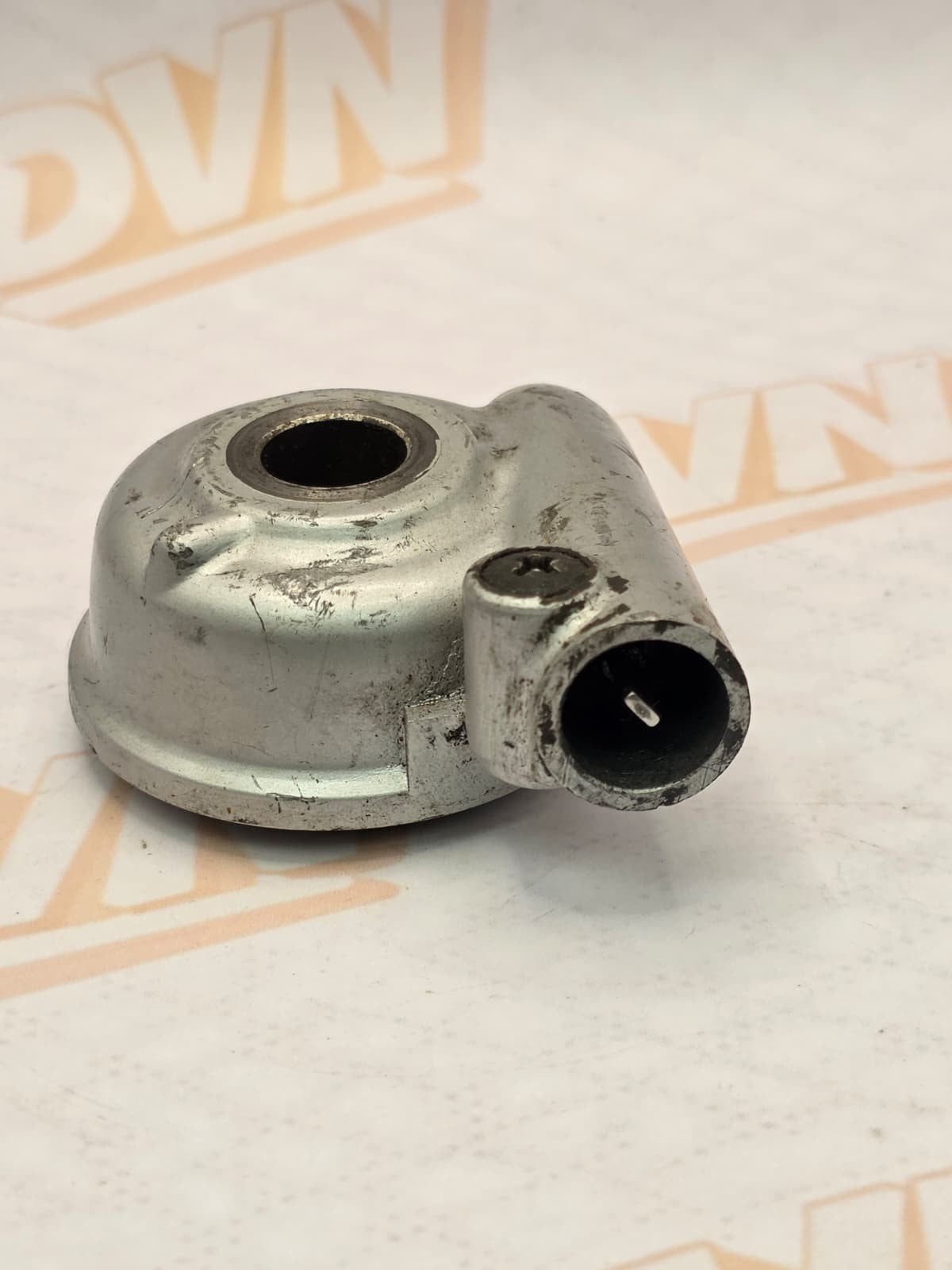 1976 HONDA GL1000 GOLDWING SPEEDOMETER PINION SPEEDO DRIVE HUB 44800-371-003