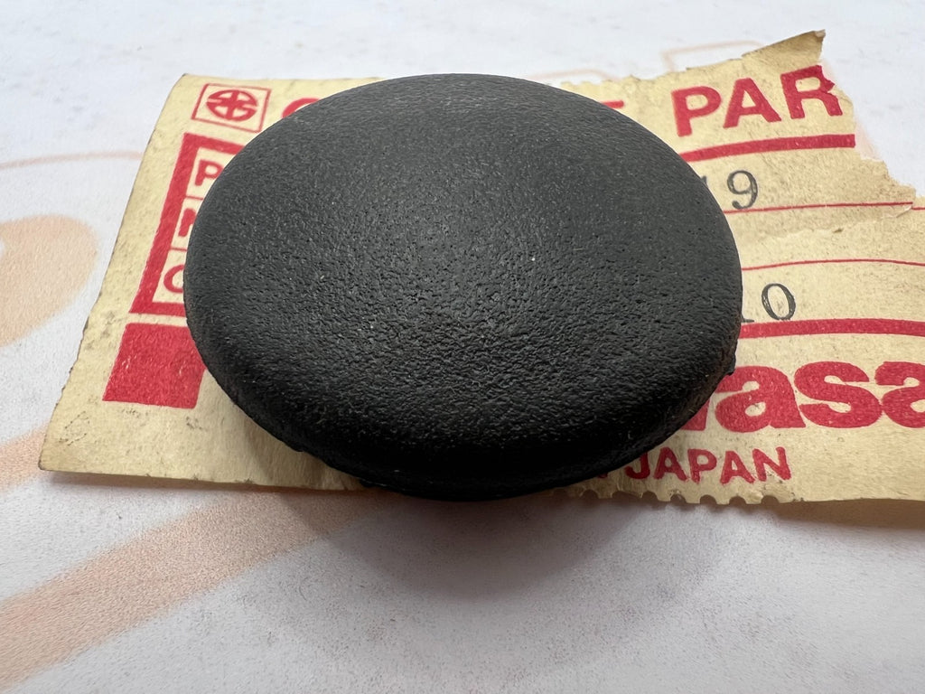 NOS Kawasaki Rubber Top Fork Cap 80-83 KE125 11012-1119