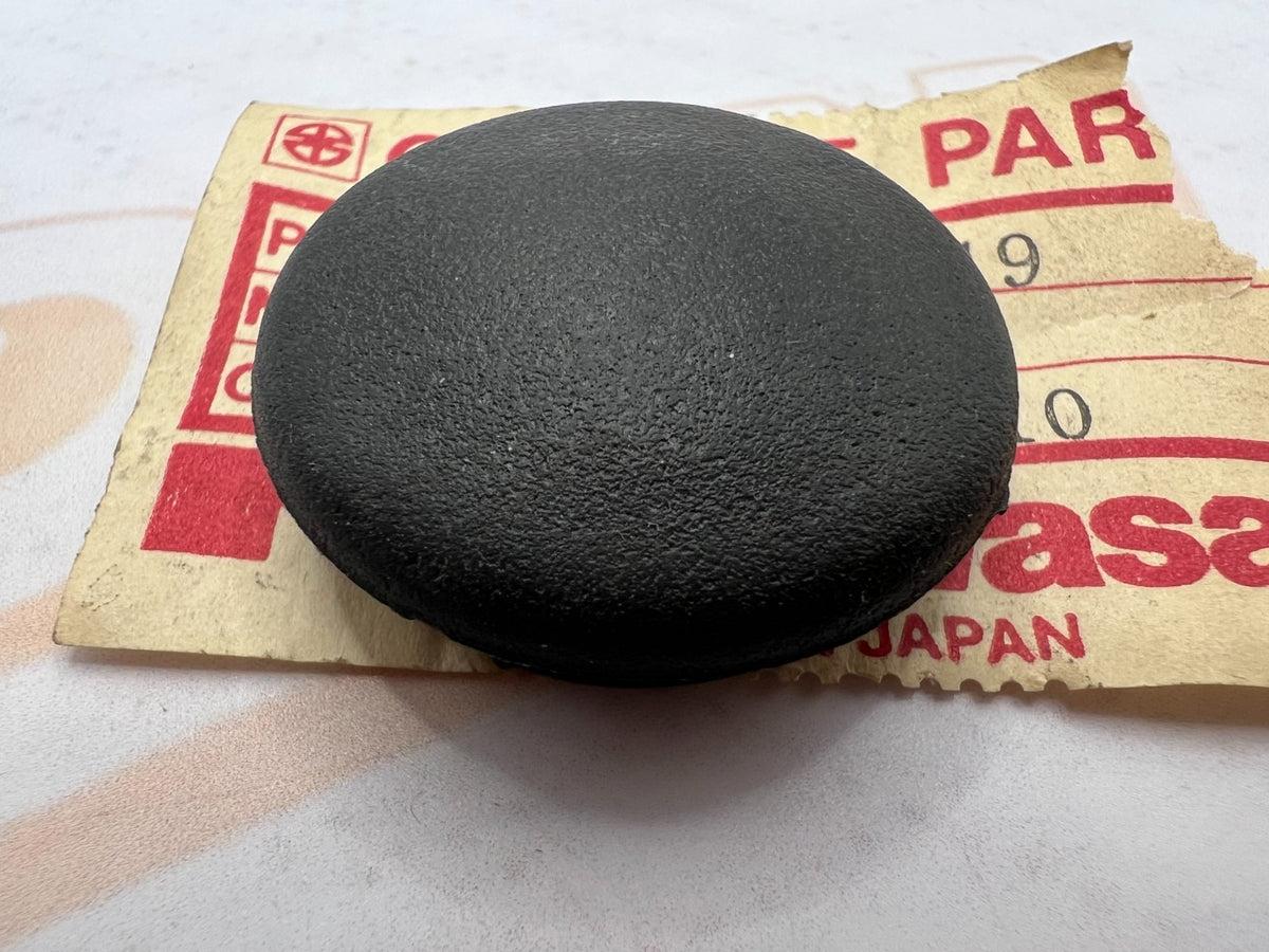 NOS Kawasaki Rubber Top Fork Cap 80-83 KE125 11012-1119