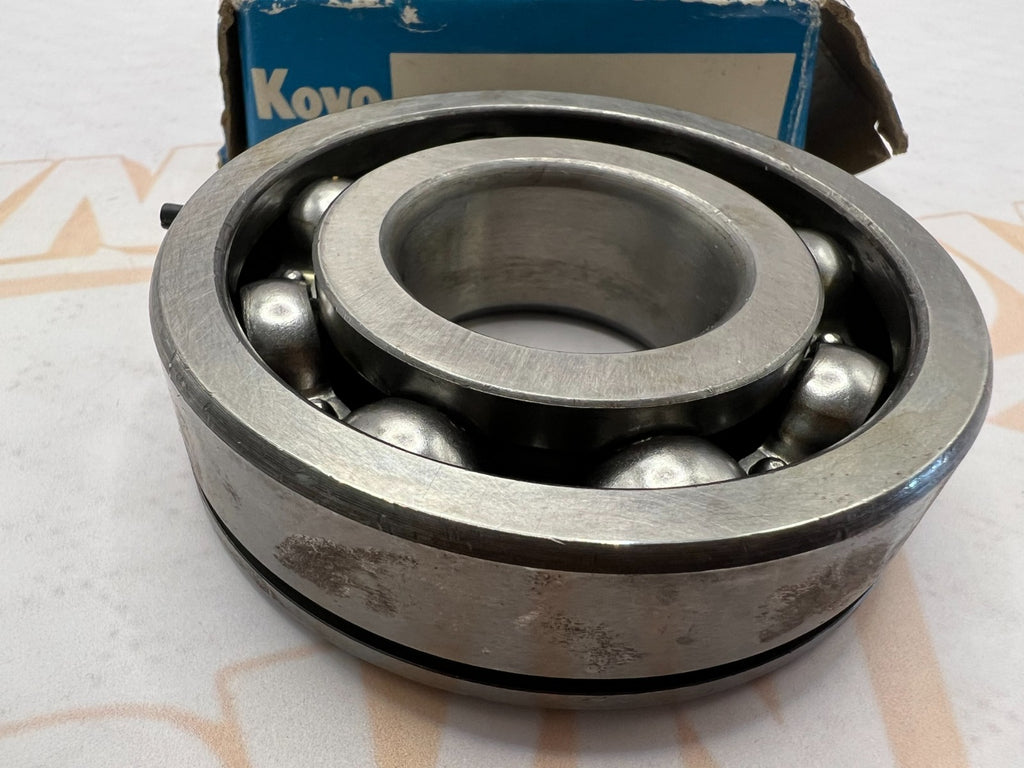 suzuki NOS OEM bearing, rh 09262-30033