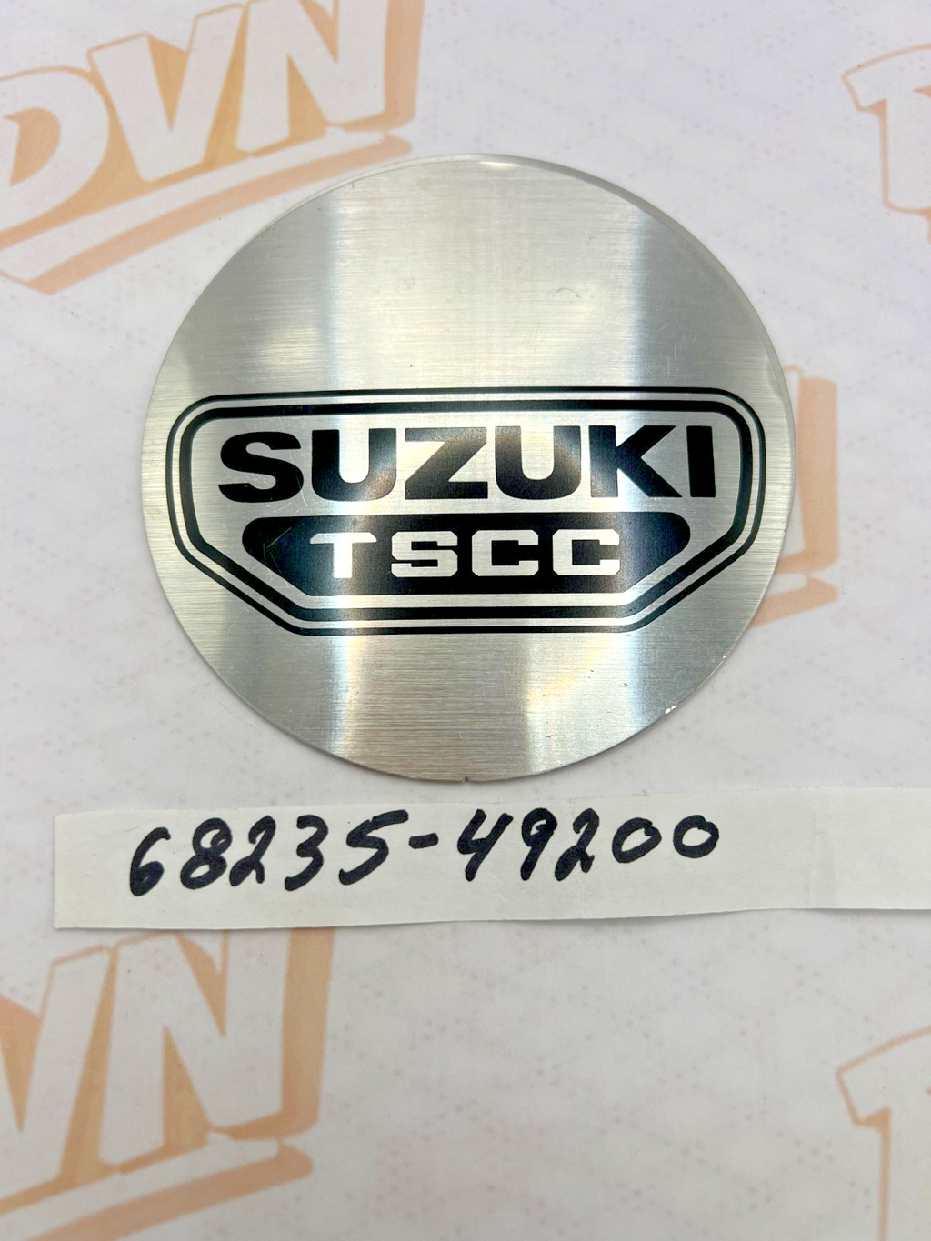 Suzuki EMBLEM CONTACT 68235-49200 OEM NEW
