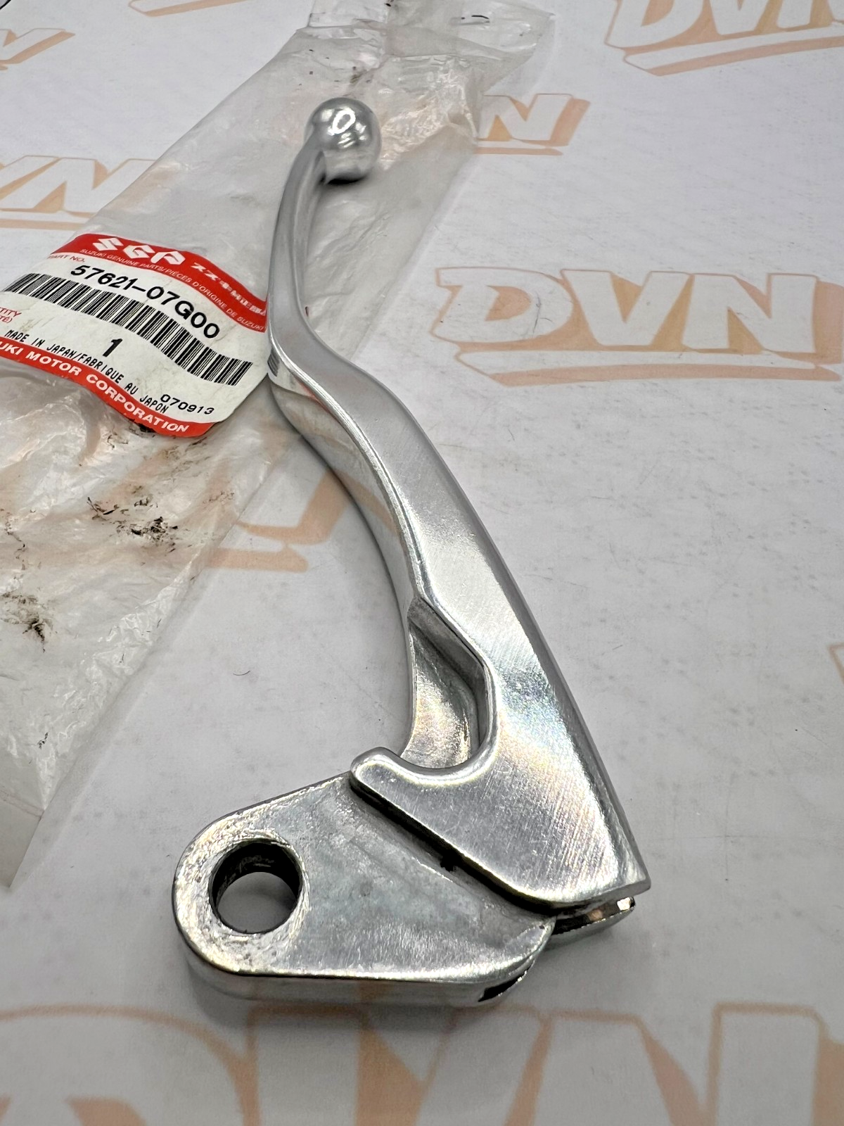 Suzuki NOS OEM Part 57621-07G01 LEVER