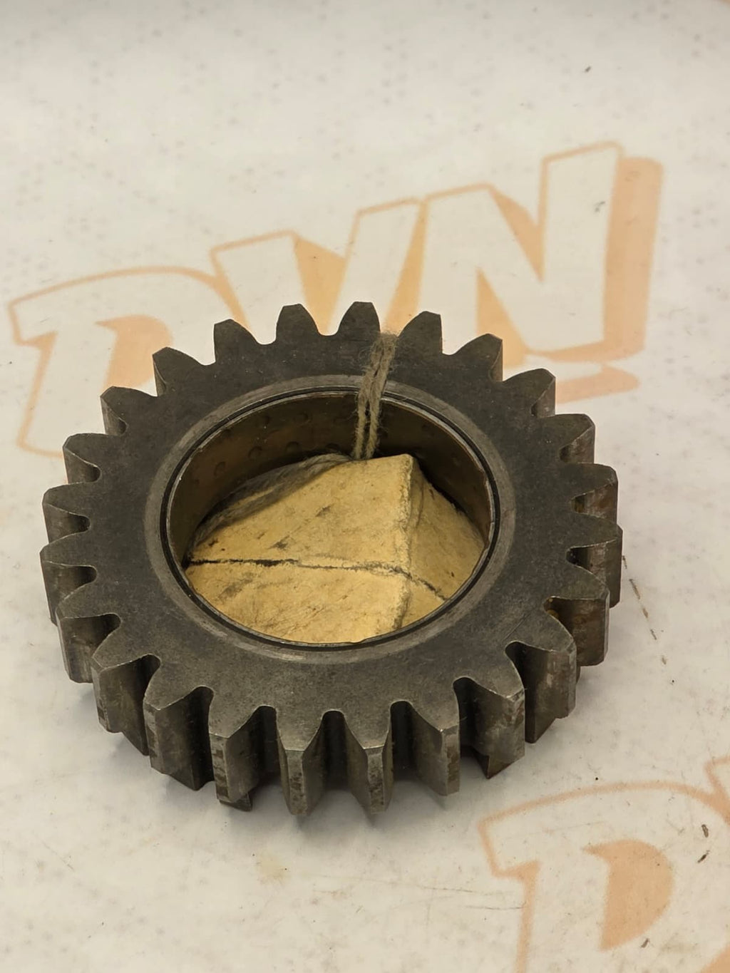 NOS NEW ORIGINAL SUZUKI GS1000 GS1100 GS850 FOURTH DRIVE GEAR 24240-45100