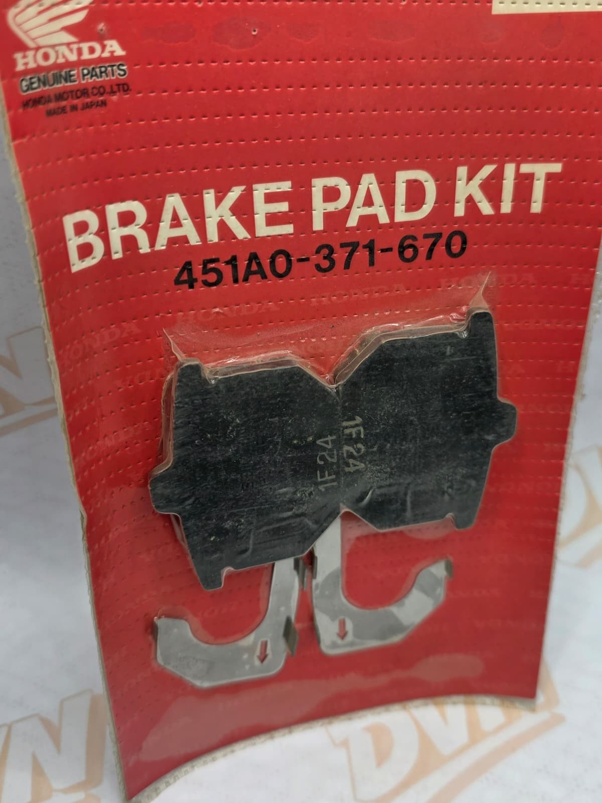New Genuine Honda 451A0-371-670 Brake Pad Set