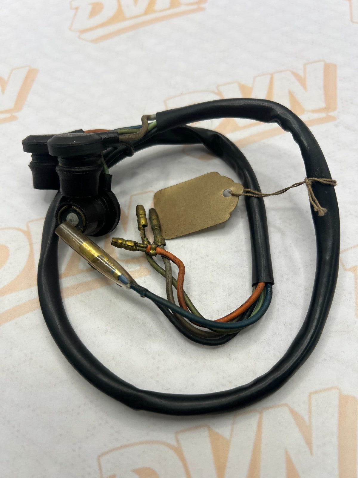 SUZUKI NOS OEM SPEEDOMETER SOCKET ASSEMBLY Part 34170-20620