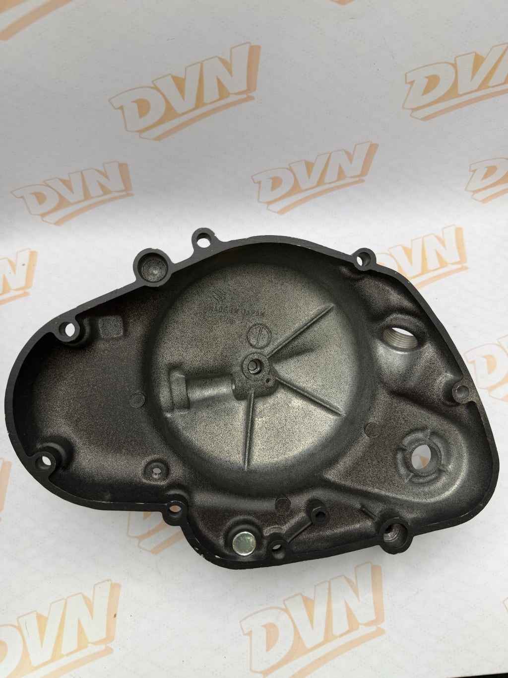 NOS 1975 Suzuki TC125 OEM Clutch Cover Engine Side Cover Assy 11300-28860