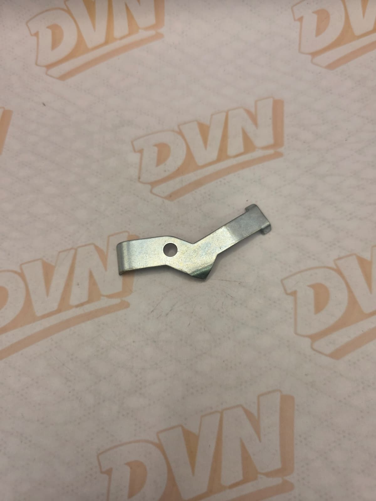 NOS Honda CA160 CA175 CB160 CL175 Starter Cable Clamp Bracket 32912-216-000