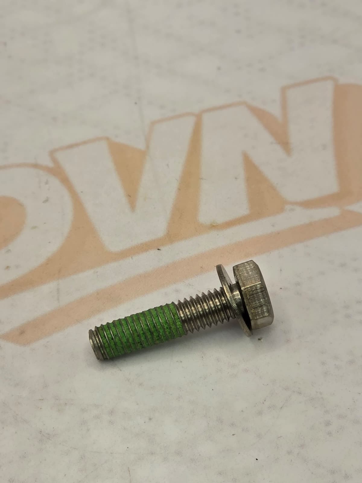 NOS GENUINE KAWASAKI BOLT 6X25 92002-3714 NEW OEM