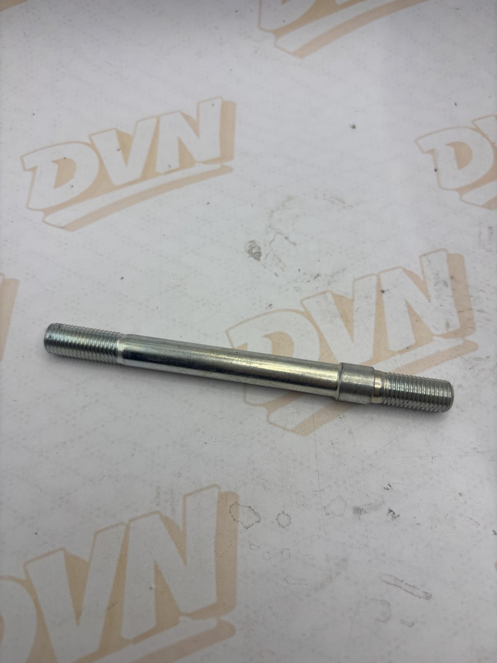 NOS Suzuki OEM Stud 1972-1977 GT750 LEMANS 09108-10012