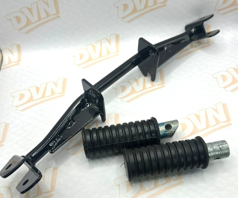 NOS GENUINE   SUZUKI B105P CENTER STAND - FOOTREST