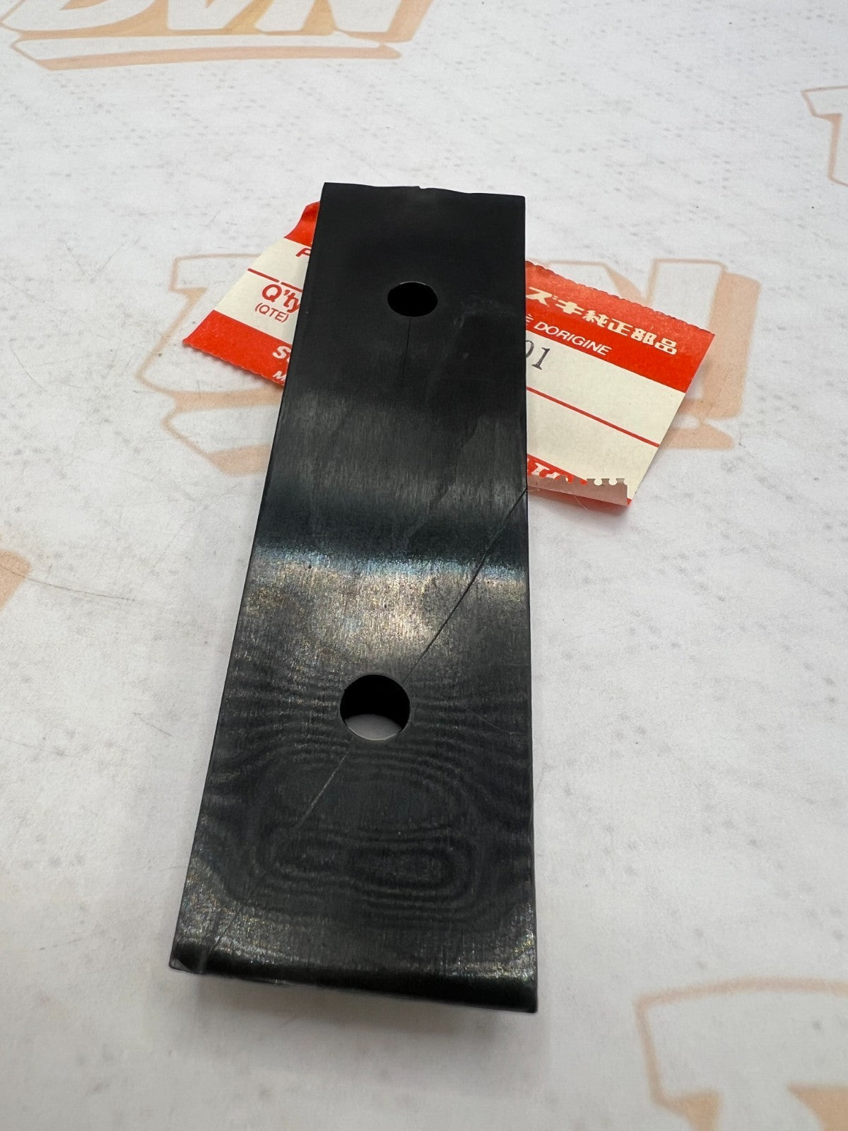 SUZUKI NOS OEM BUFFER,SPROCKET GUARD,NO.2 61397-43B01