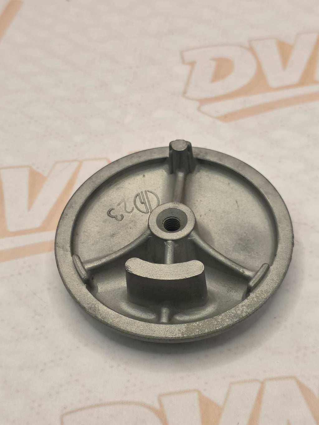 *1EA OEM HONDA ROUND HEAD CAM COVER Z50A CT70 12341-035-000