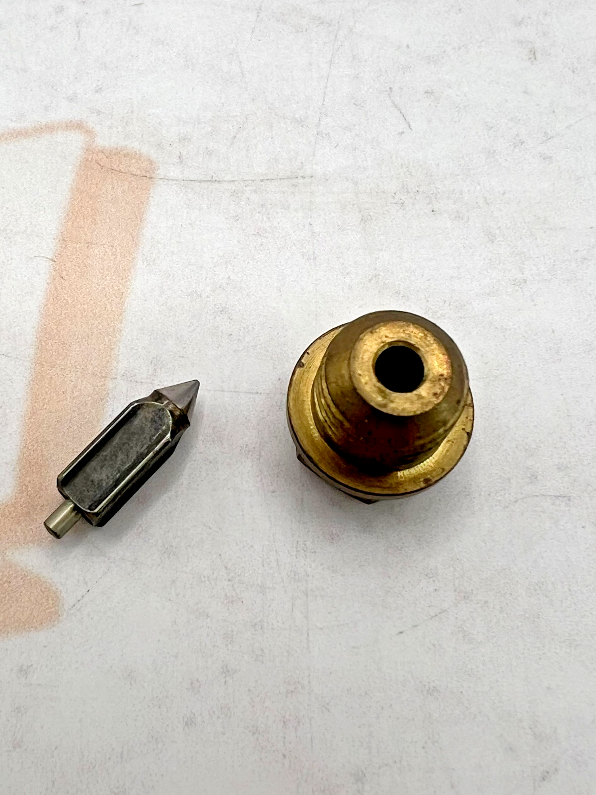 suzuki valve NOS OEM needle 13370-30630