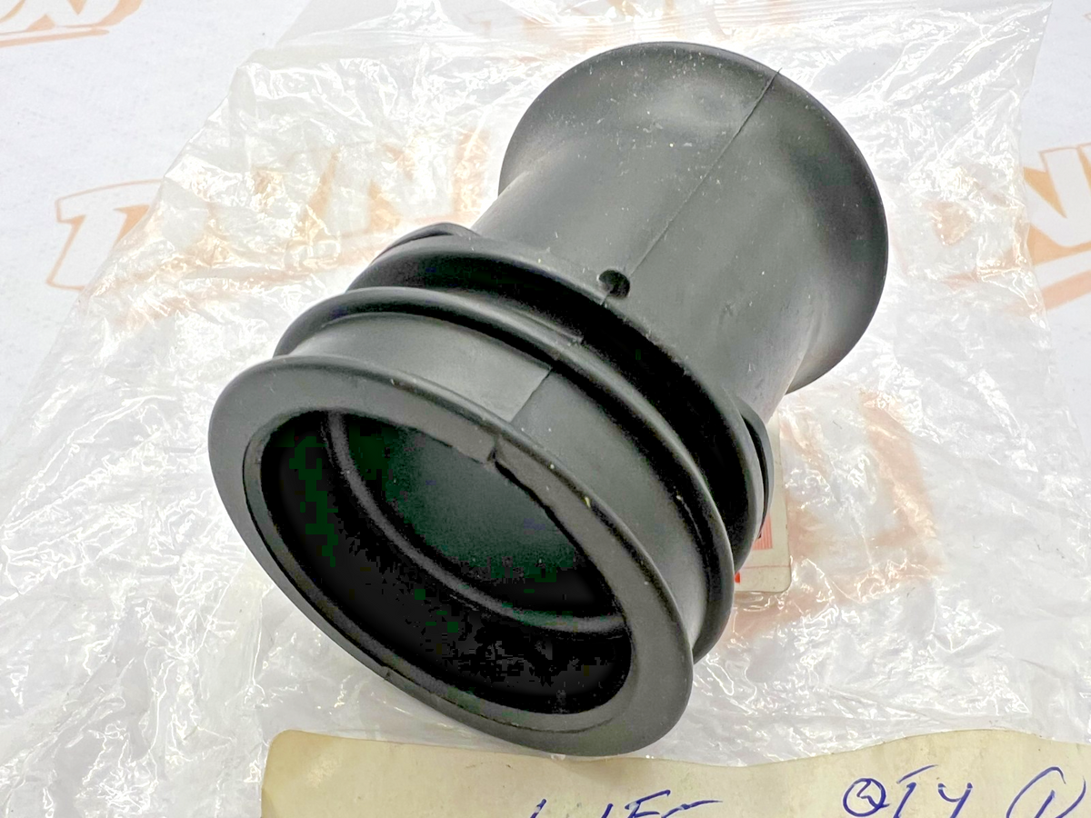 Suzuki HOSE 13728-45011 OEM NEW