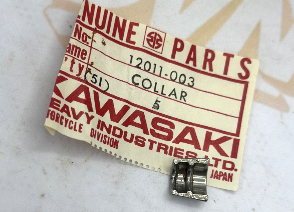 1 NOS Genuine Kawasaki KZ750 KZ 750 VALVE SPRING KEEPER COLLAR OEM 12011-003 NEW