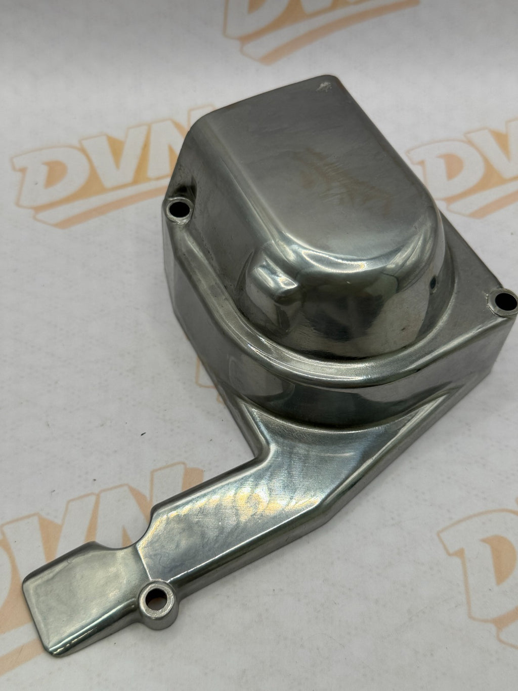 NOS Suzuki GT750 Engine Oil Pump Cover  1972- 1977 11411-31002