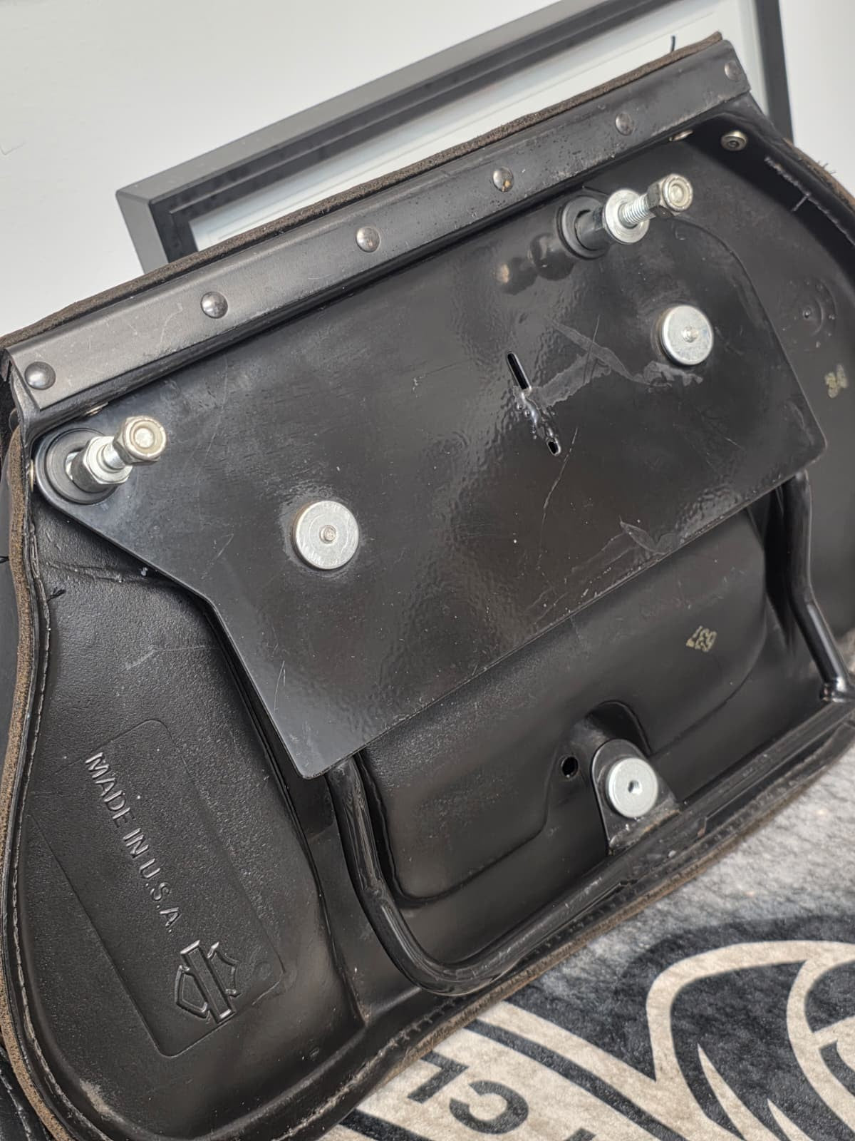 Harley Davidson genuine OEM Loggerhead Leather Saddlebags 1984-1999