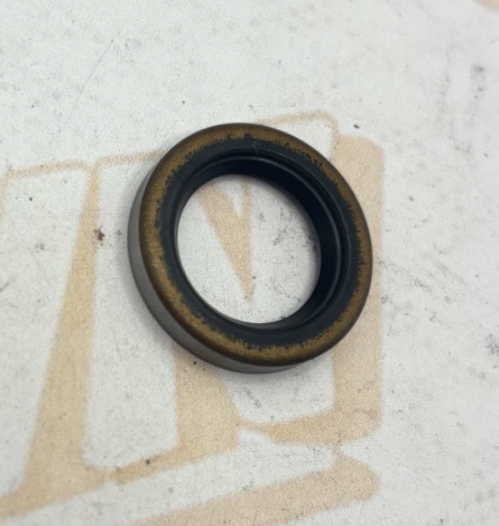 NOS Kawasaki  Oil seal 92049-002
