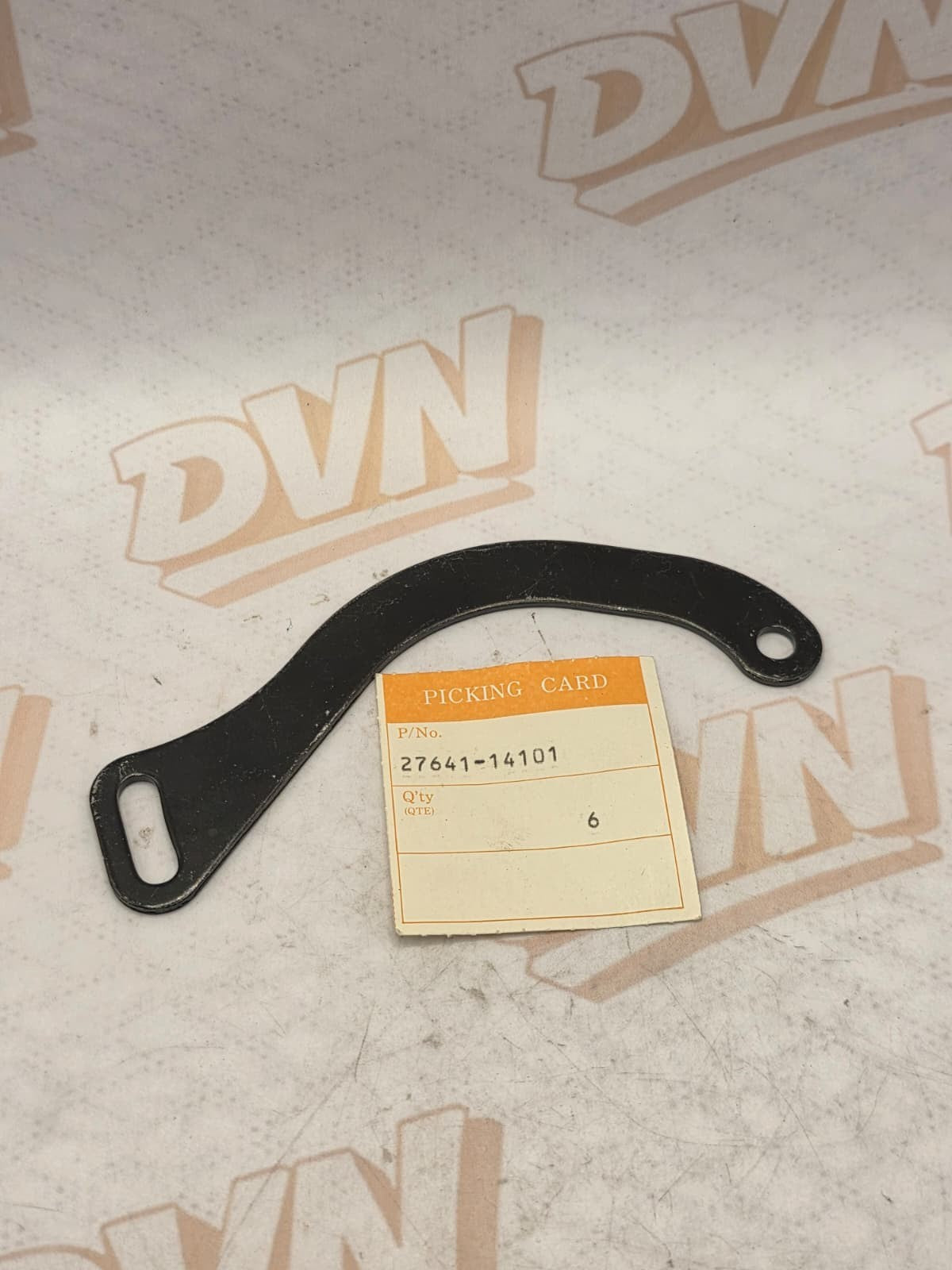 NOS SUZUKI 27641-14101 CHAIN GUIDE  OEM