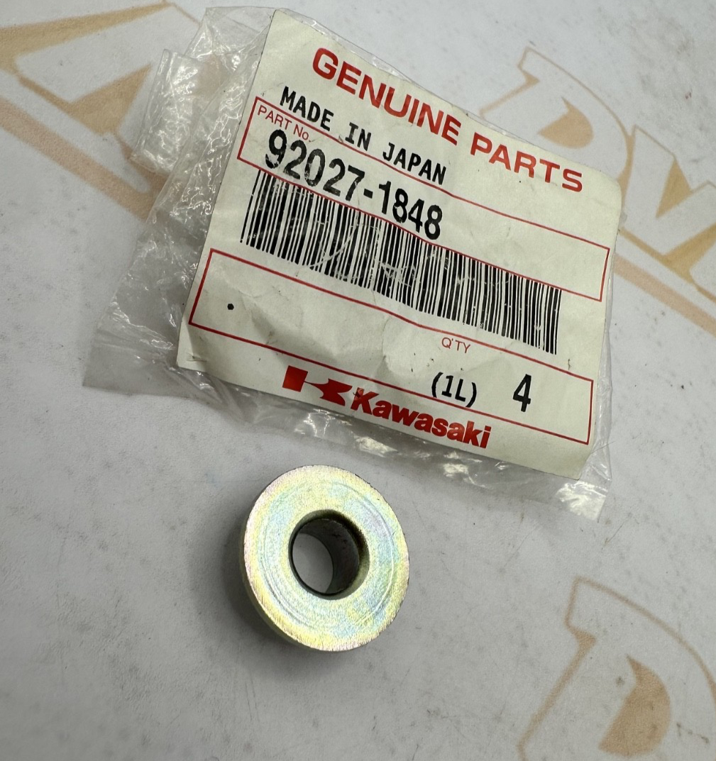1 NOS Genuine Kawasaki ZX750 ZG1200 KLX650 KLF110 Collar L=7.4 OEM 92027-1848